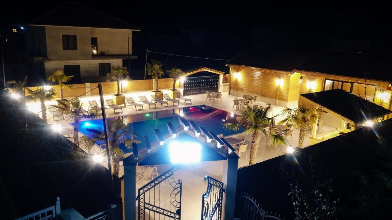Hotel Bujtina Siar Pogradec Zewnętrze zdjęcie