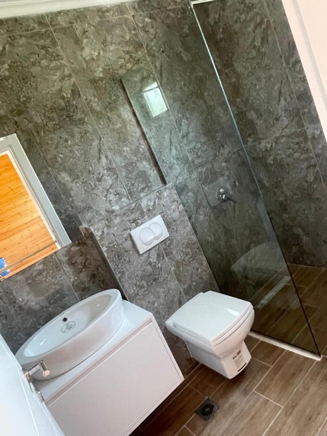 Hotel Bujtina Siar Pogradec Zewnętrze zdjęcie