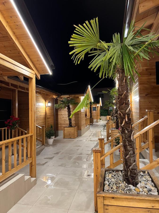 Hotel Bujtina Siar Pogradec Zewnętrze zdjęcie