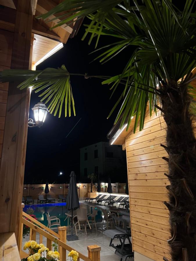 Hotel Bujtina Siar Pogradec Zewnętrze zdjęcie