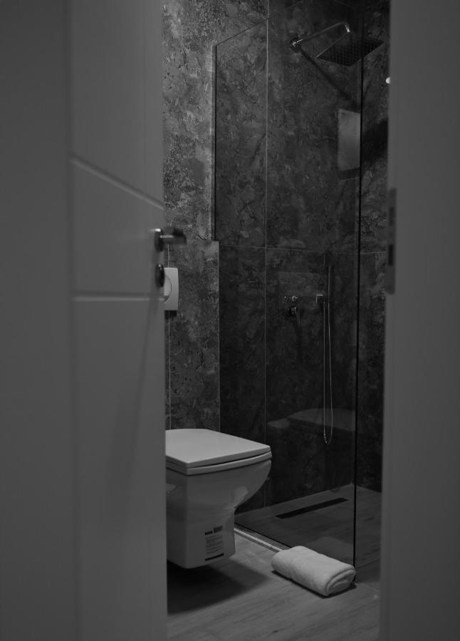 Hotel Bujtina Siar Pogradec Zewnętrze zdjęcie