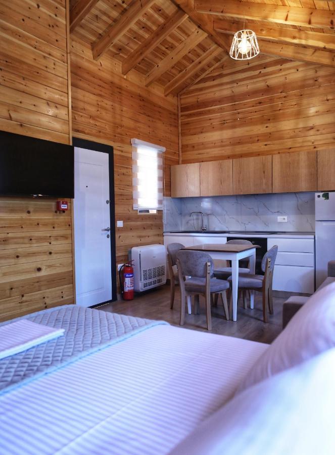 Hotel Bujtina Siar Pogradec Zewnętrze zdjęcie
